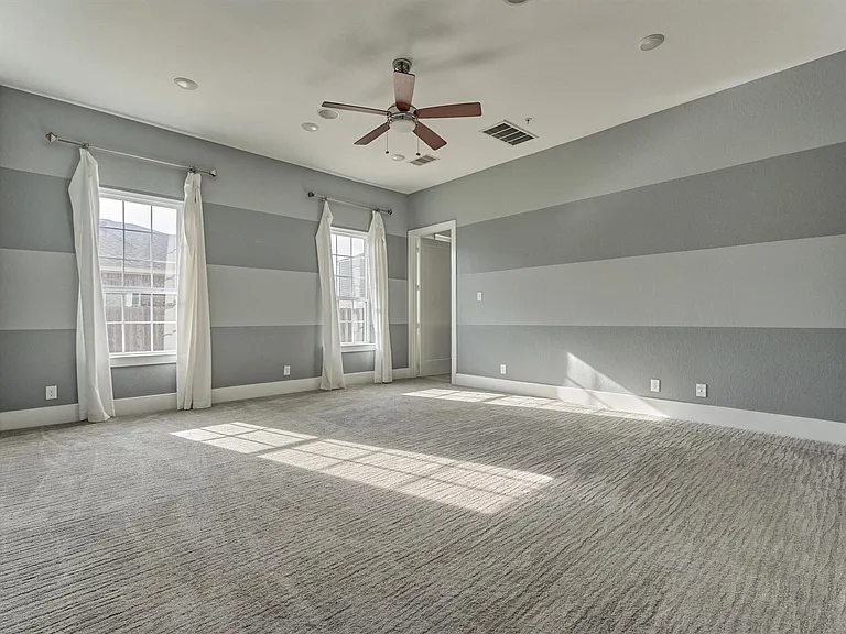 2113 Solstice Blvd — Photo 27