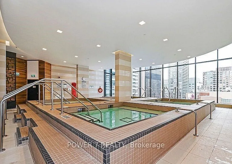501 Yonge St #3808 — Photo 18