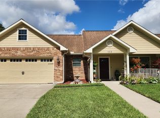 105 Catherine Cir, Victoria, TX 77901