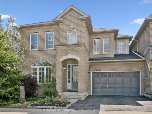 5360 Dryden Ave, Burlington, ON L7L 6Y7