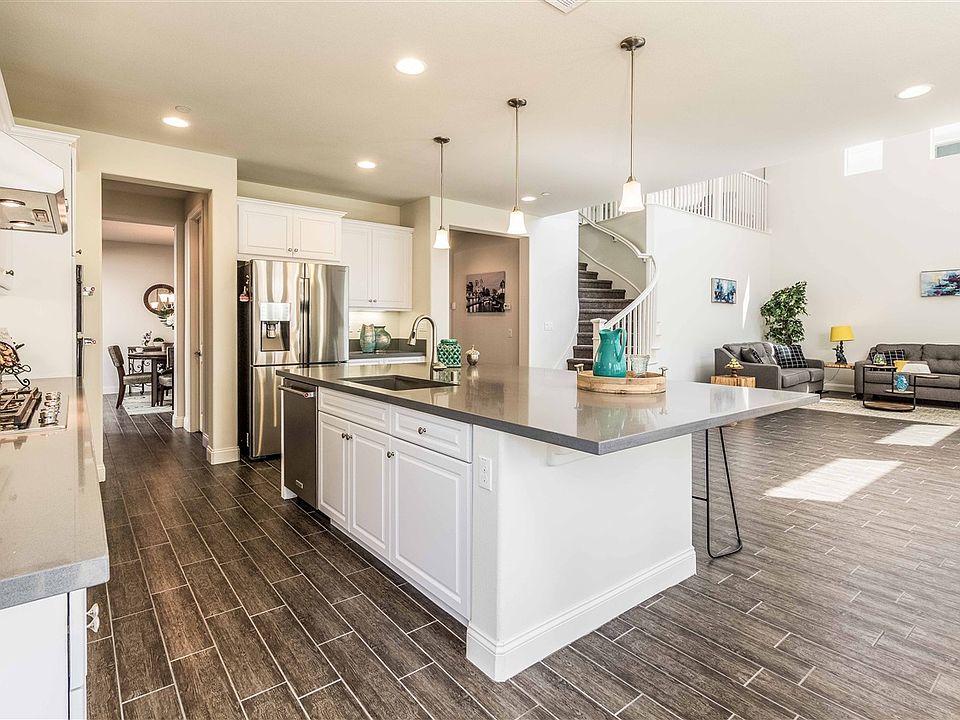 1st image of 325 Adobe Estates Dr
