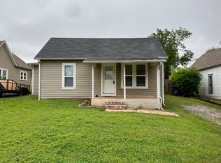 1712 W Logan Ave, Guthrie, OK 73044