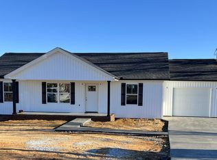 5765 Long Creek Rd, Morristown, TN 37813