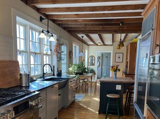 139 Woods Hollow Rd, Westford, VT 05494