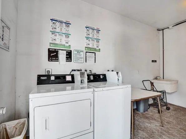 2500 NE 9th Street #101, Fort Lauderdale, FL 33304