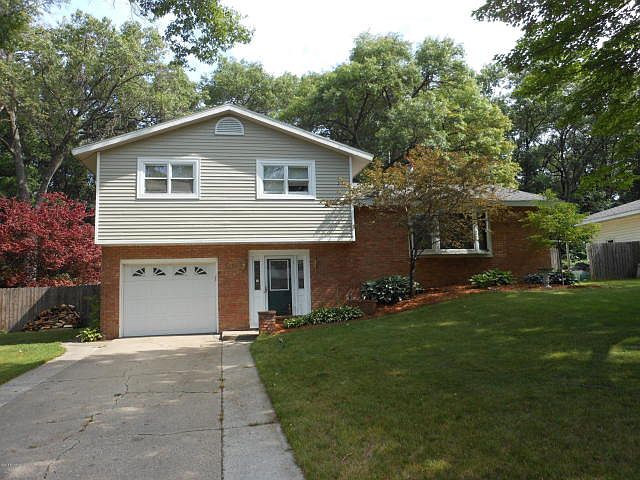 1st image of 1636 Bonneville Dr