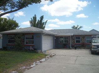 1515 Cromwell Dr, Tarpon Springs, FL 34689
