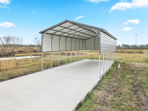 913 26th St Lot 5, Dickinson, TX 77539