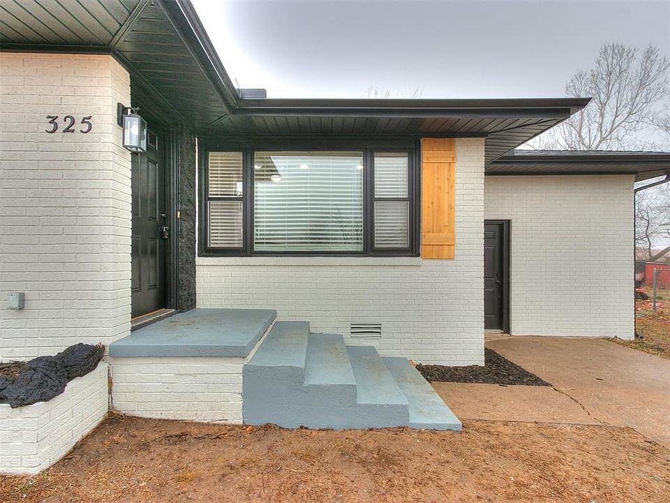 325 S 4th St, Mcloud, OK 74851 | Zillow