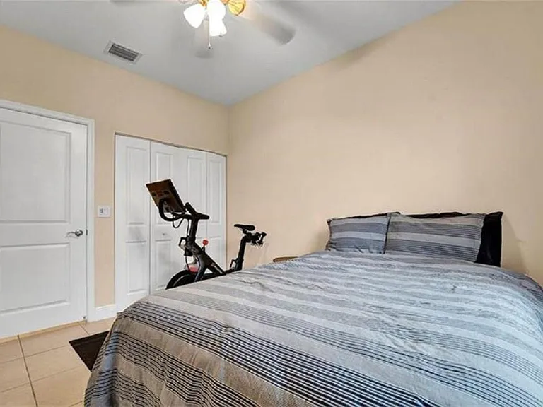 2930 Cascada Isles Way — Photo 17