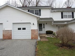1781 Rolling Hills Dr APT E, Twinsburg, OH 44087