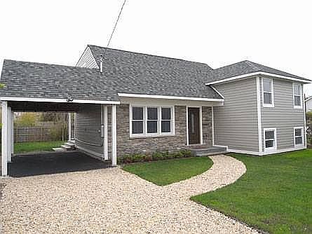 1st image of 16 Bayfair Dr