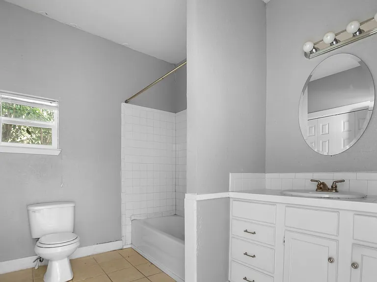 2107 Gorman Ave — Photo 12