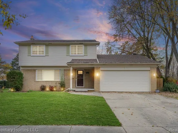 4879 Stoddard Dr, Troy, MI 48085