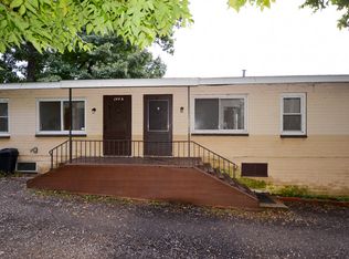 144 Eagle Point Rd APT A, Fox Lake, IL 60020