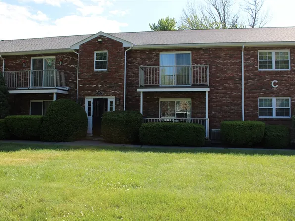 14 Kingswood Dr APT C1, Abington, MA 02351
