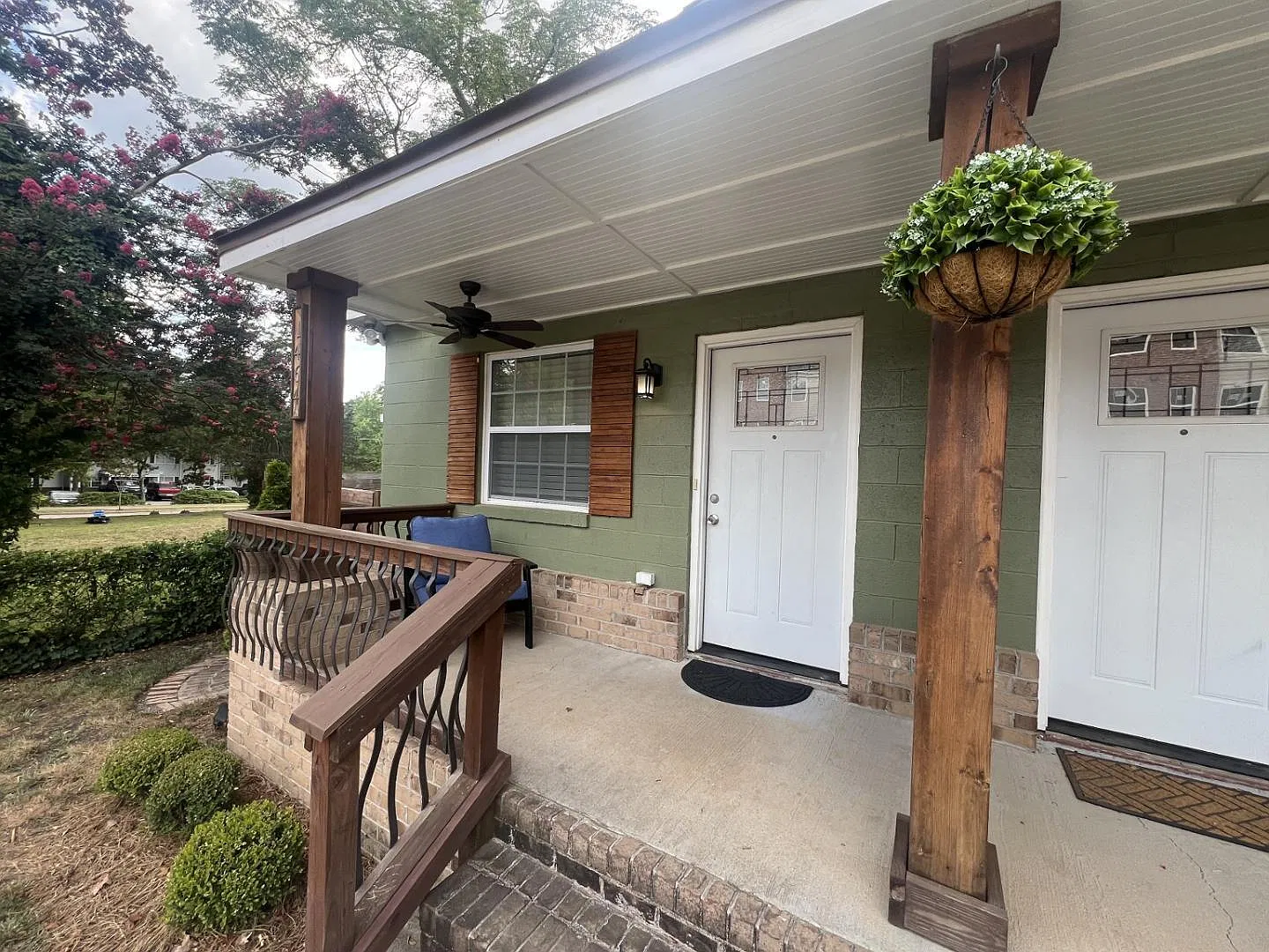 2 bed, 1.0 bath, 750 sqft, $1,400 — Photo 4