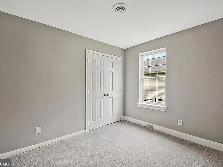 7508 Columbia Ave — Photo 16