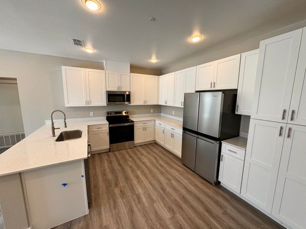 577 Richlands Way 101 #102-201-202