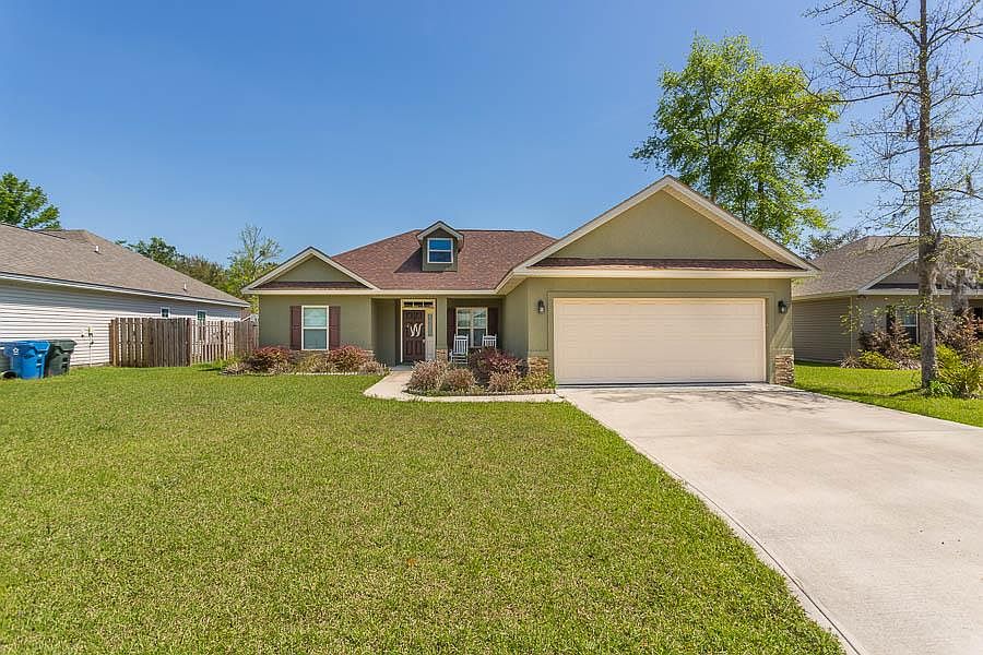 1st image of 134 Satilla Sands Dr