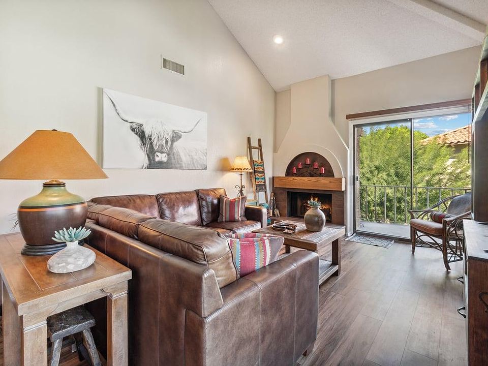 Modern Southwest decor