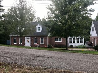 214 Mountain View Dr, Ripley, WV 25271