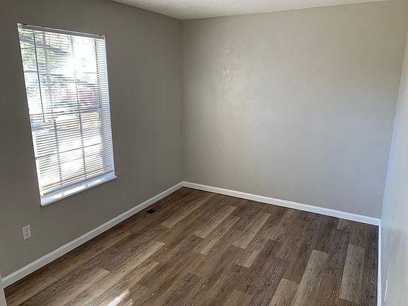 5th image of 1115 June Ave
