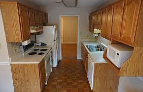 5th image of 17 Heritage Dr #19
