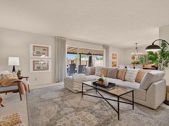 5th image of 5910 E EDGEMONT Avenue