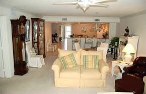 Open, Spacious Floor Plan