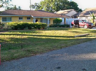 2710 Eloise St, Sarasota, FL 34231