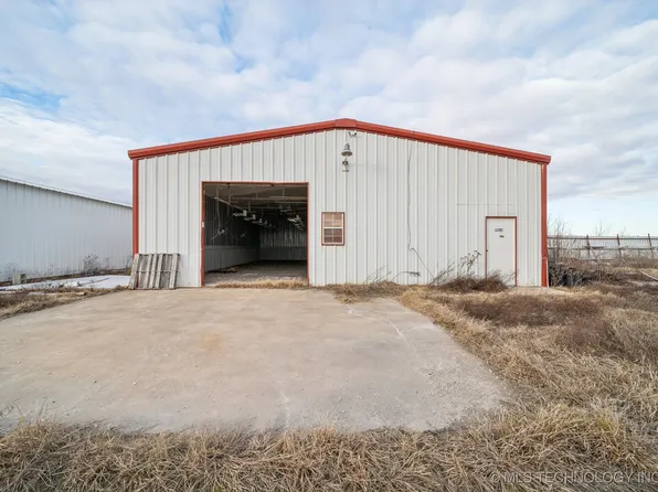 3771 Alt 75 Hwy #75, Beggs, OK 74421