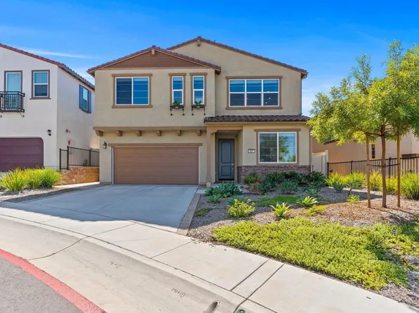 921 Arroyo Vista Dr, Vista, CA 92081