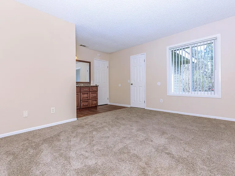 The Terrace Apartments — Photo 38