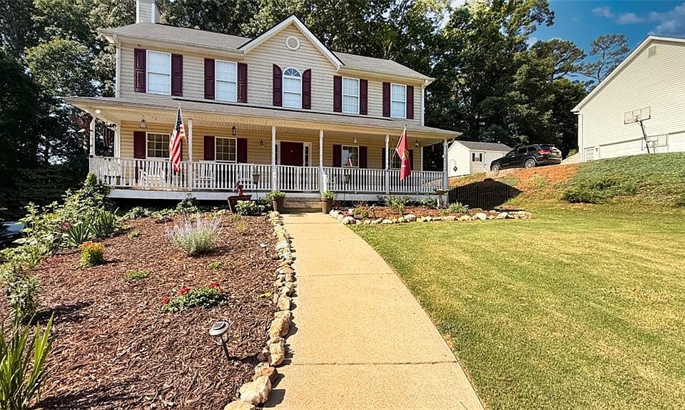1st image of 1049 Fieldstone Dr