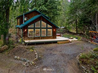 12018 Grouse Ln, Glacier, WA 98244