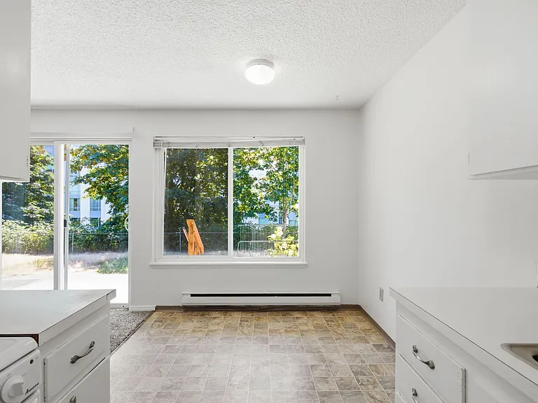 22405 30th Ave S #104 — Photo 10