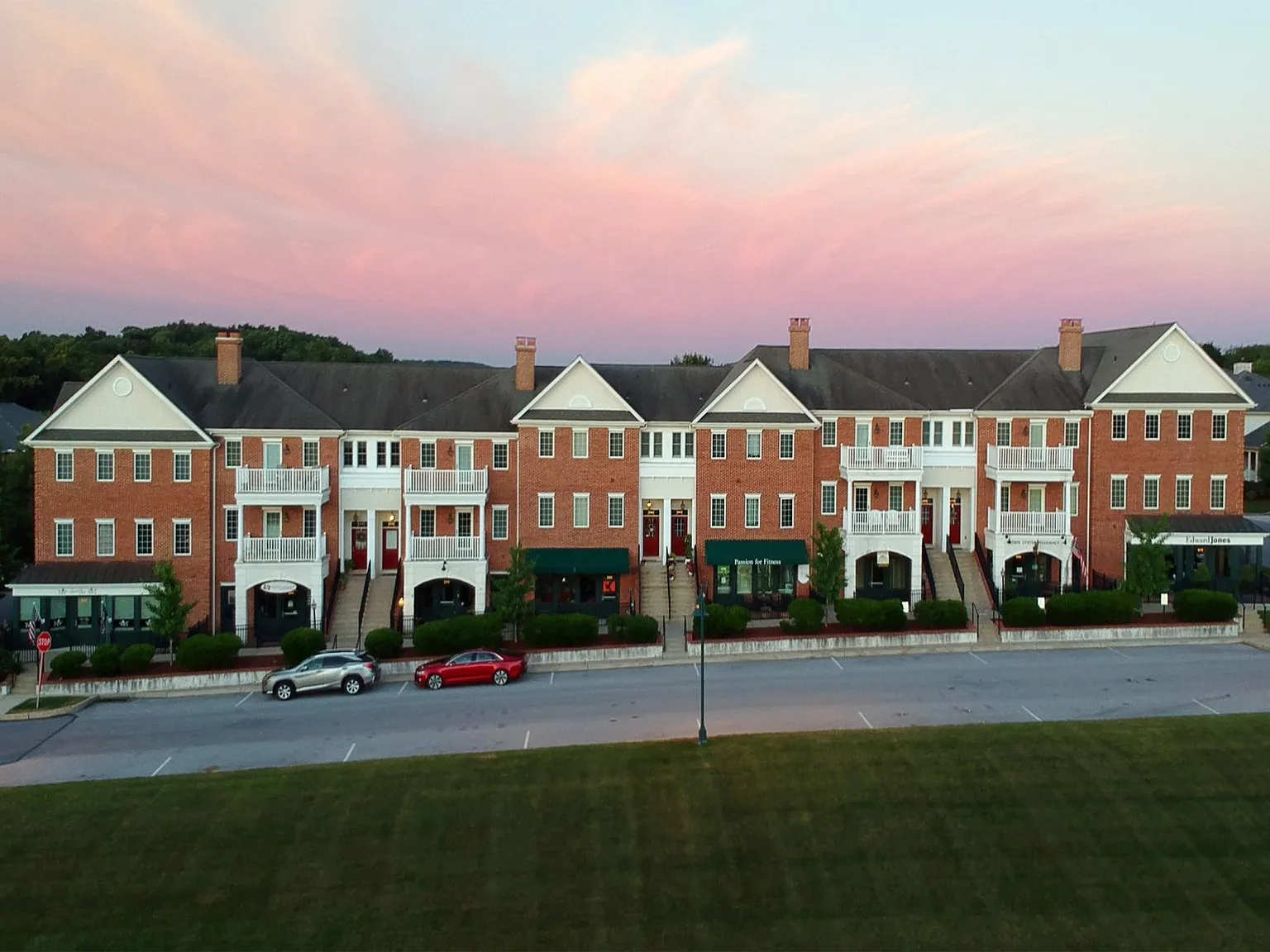 610 Wharton Blvd — Photo 1