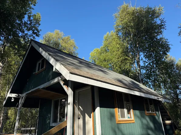 49181 S Silver Salmon Dr, Talkeetna, AK 99676