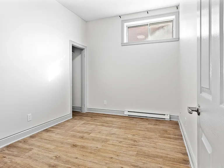 455 Somerset St W #2 — Photo 7