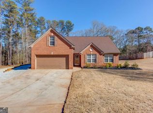 104 Jacob Dr, Hoschton, GA 30548
