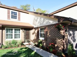 52 Linden Ct, Cary, IL 60013