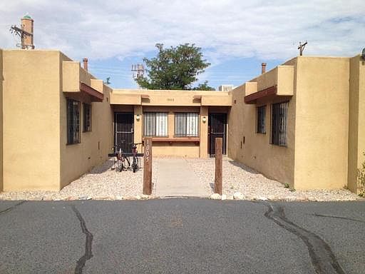 2nd image of 1005 Dickerson Dr SE APT D