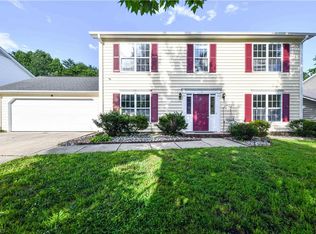 11 Manor Ridge Ct, Greensboro, NC 27407