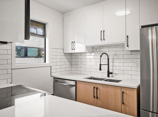 1526 George St #306, White Rock, BC V4B 4A5