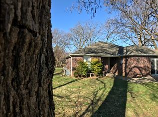 310 SE A St, Bentonville, AR 72712
