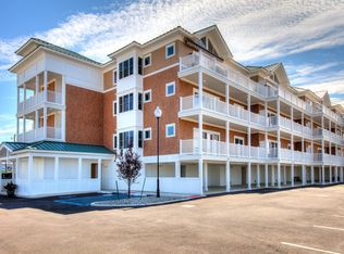 101 W 9th St #202, Ship Bottom, NJ 08008