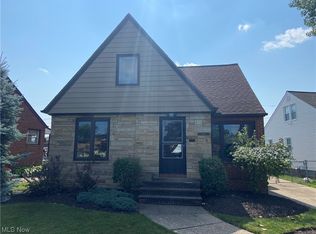 6308 Manchester Rd, Parma, OH 44129