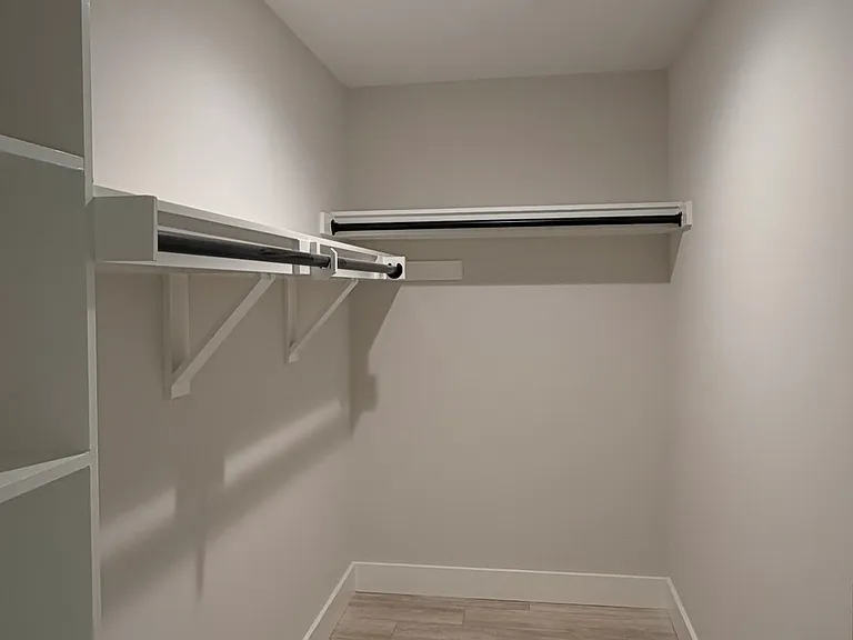 3219 Cranehill Dr — Photo 10