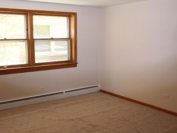 3rd image of 3105 S Harlem Ave APT 1D